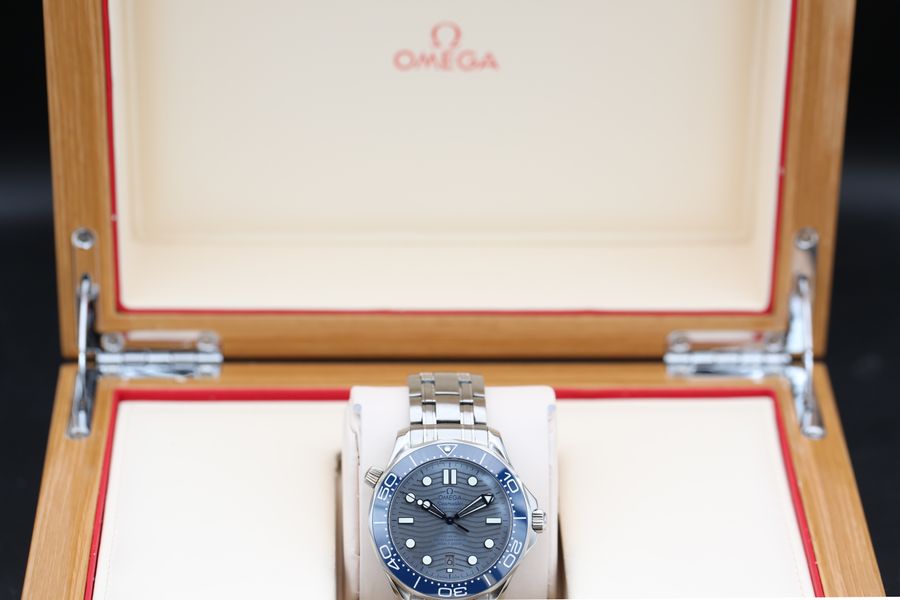 Omega Seamaster Diver 300m 210.30.42.20.06.001